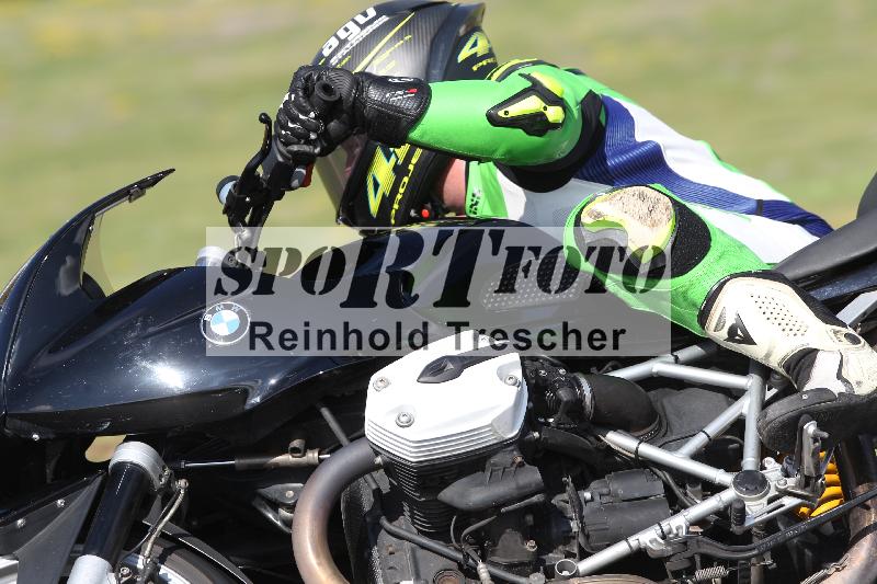 Archiv-2025/05 14.04.2025 Plüss Moto Sport ADR/Freies Fahren/92